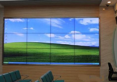 泉州市液晶拼接屏的另类用法。