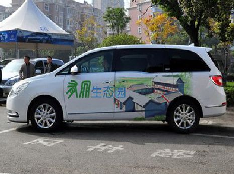 泉州市户外车贴喷绘如何保持效果?